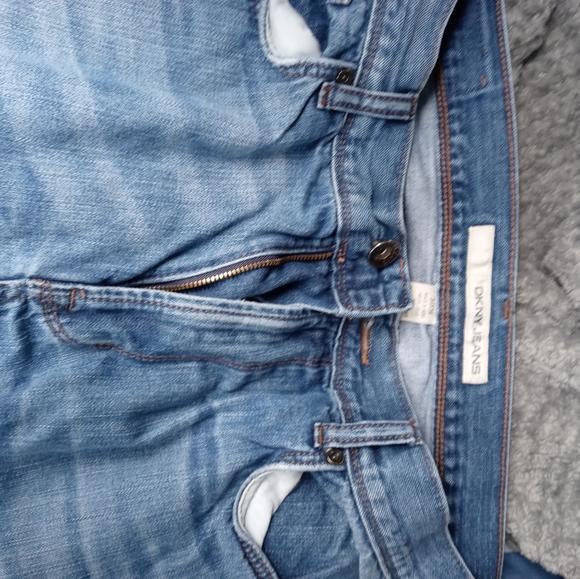 Blue jeans - Picture 2 of 7